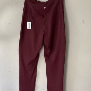 Old Navy Maroon High-Rise Leggings